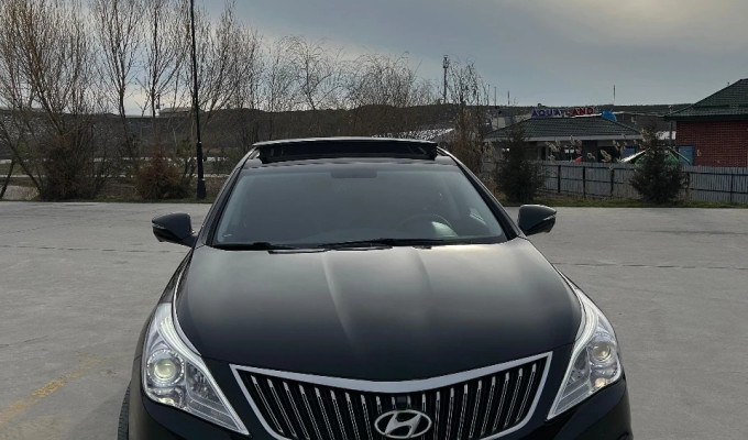 Hyundai Grandeur 2013 года