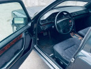 Mercedes-Benz E-Класс 1993 года