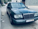 Mercedes-Benz E-Класс 1993 года