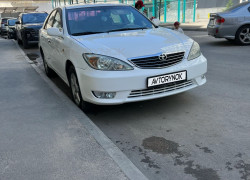 Toyota Camry 2003 года