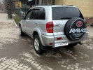 Toyota RAV4 2002 года