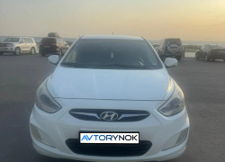 Hyundai Accent 2013 года