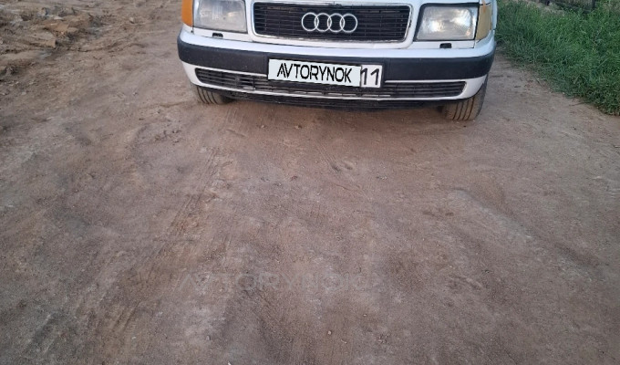 Audi 100 1992 года