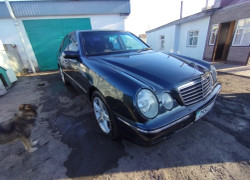 Mercedes-Benz E-Класс 2000 года