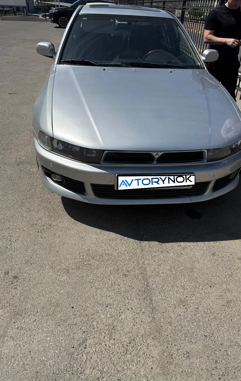 Mitsubishi Galant, 2002
