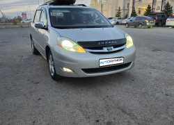 Toyota Sienna 2006 года