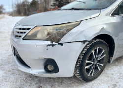 Toyota Avensis 2012 года