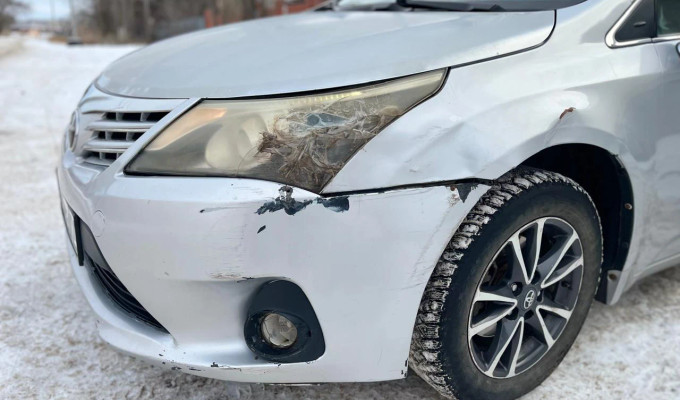 Toyota Avensis 2012 года