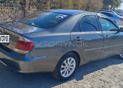 Toyota Camry 2003 года