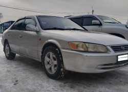 Toyota Camry 2001 года