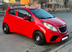 Chevrolet Spark 2010 года