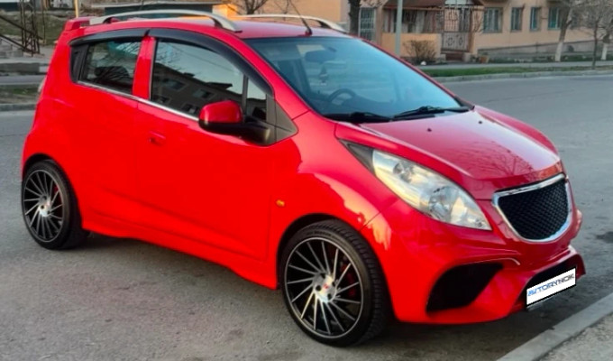 Chevrolet Spark 2010 года