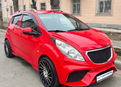 Chevrolet Spark 2010 года