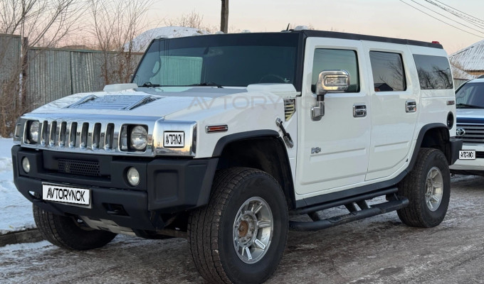 Hummer H2 2008 года