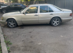 Mercedes-Benz E-Класс 1991 года
