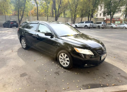 Toyota Camry 2006 года