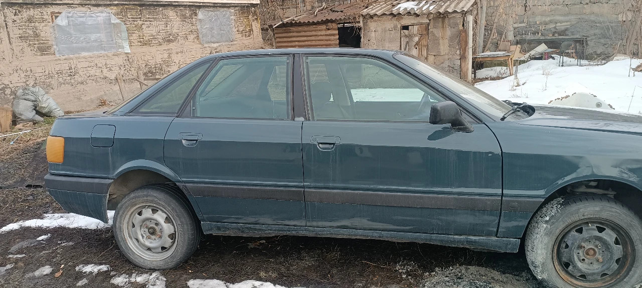 Audi 80, 1990