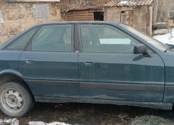 Audi 80 1990 года
