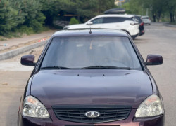 ВАЗ (Lada) Priora 2013 года