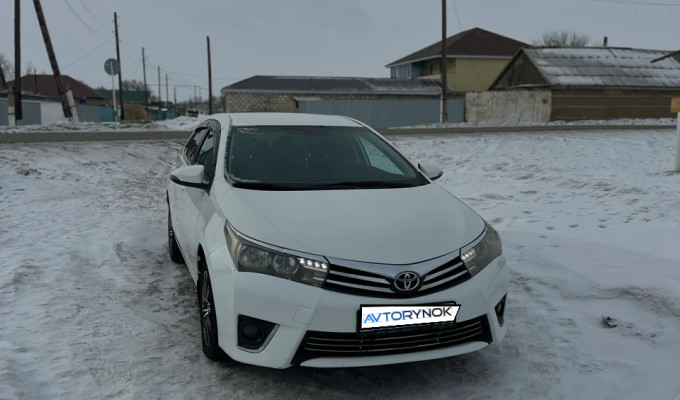 Toyota Corolla 2014 года