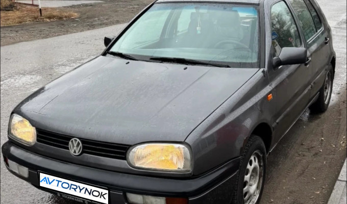 Volkswagen Golf 1995 года