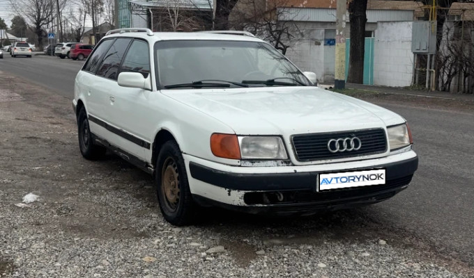 Audi 100 1992 года