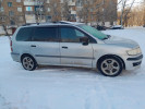 Mitsubishi Space Wagon 2001 года