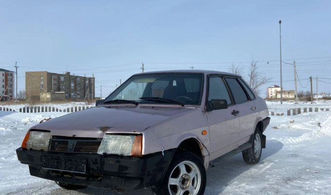 ВАЗ (Lada) 21099 2000 года