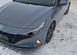 Hyundai Elantra 2021 года