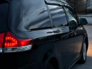 Toyota Sienna 2011 года