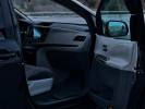 Toyota Sienna 2011 года