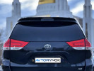 Toyota Sienna 2011 года