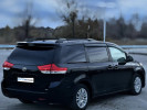 Toyota Sienna 2011 года