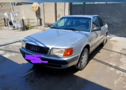 Audi 100 1993 года