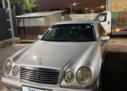 Mercedes-Benz E-Класс 1999 года