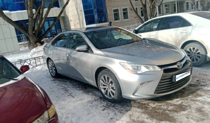 Toyota Camry 2015 года
