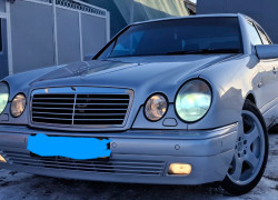 Mercedes-Benz E-Класс 1998 года