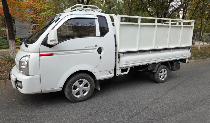 Hyundai Porter 2023 года