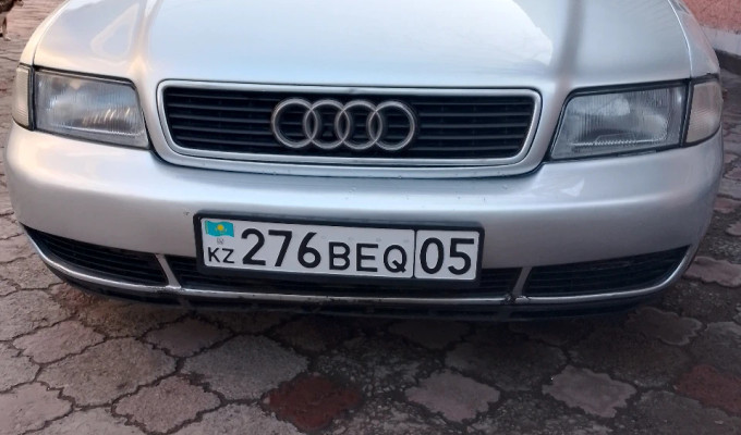Audi A4 1996 года