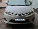 Toyota Estima 2010 года