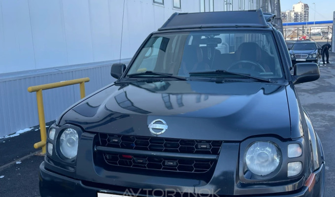 Nissan Xterra 2004 года