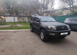 Toyota 4Runner 2004 года