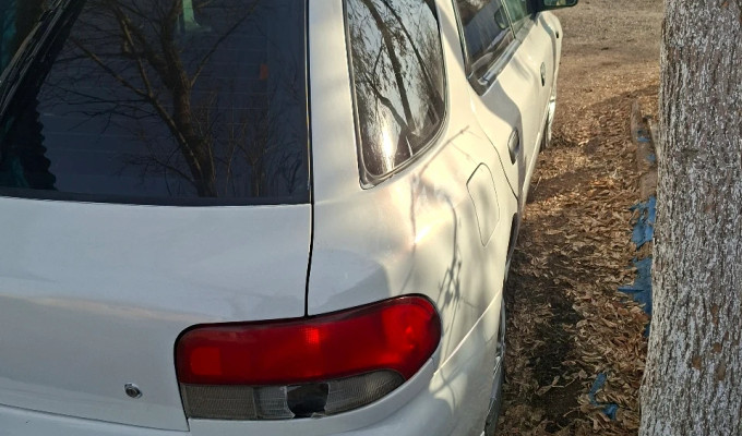 Subaru Impreza 1994 года