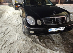 Mercedes-Benz E-Класс 2006 года