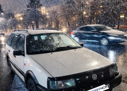Volkswagen Passat 1993 года