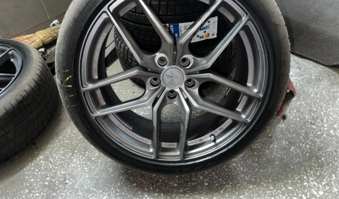 Hankook ventus s1