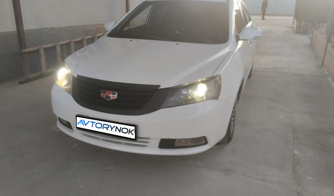 Geely Emgrand EC7 2012 года