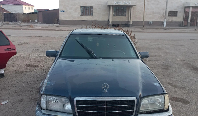 Mercedes-Benz C-Класс 1999 года