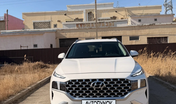 Hyundai Santa Fe 2023 года