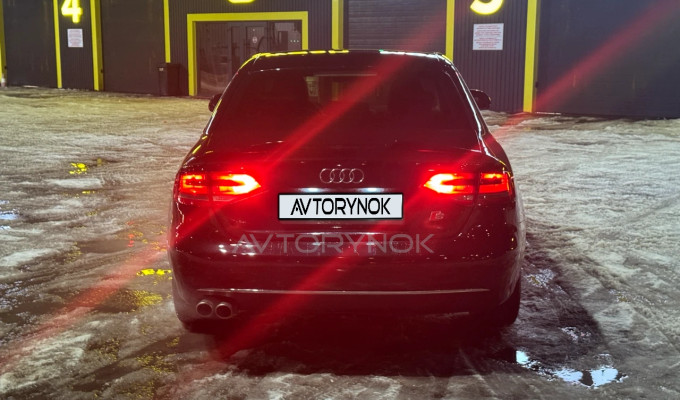 Audi A4 2008 года